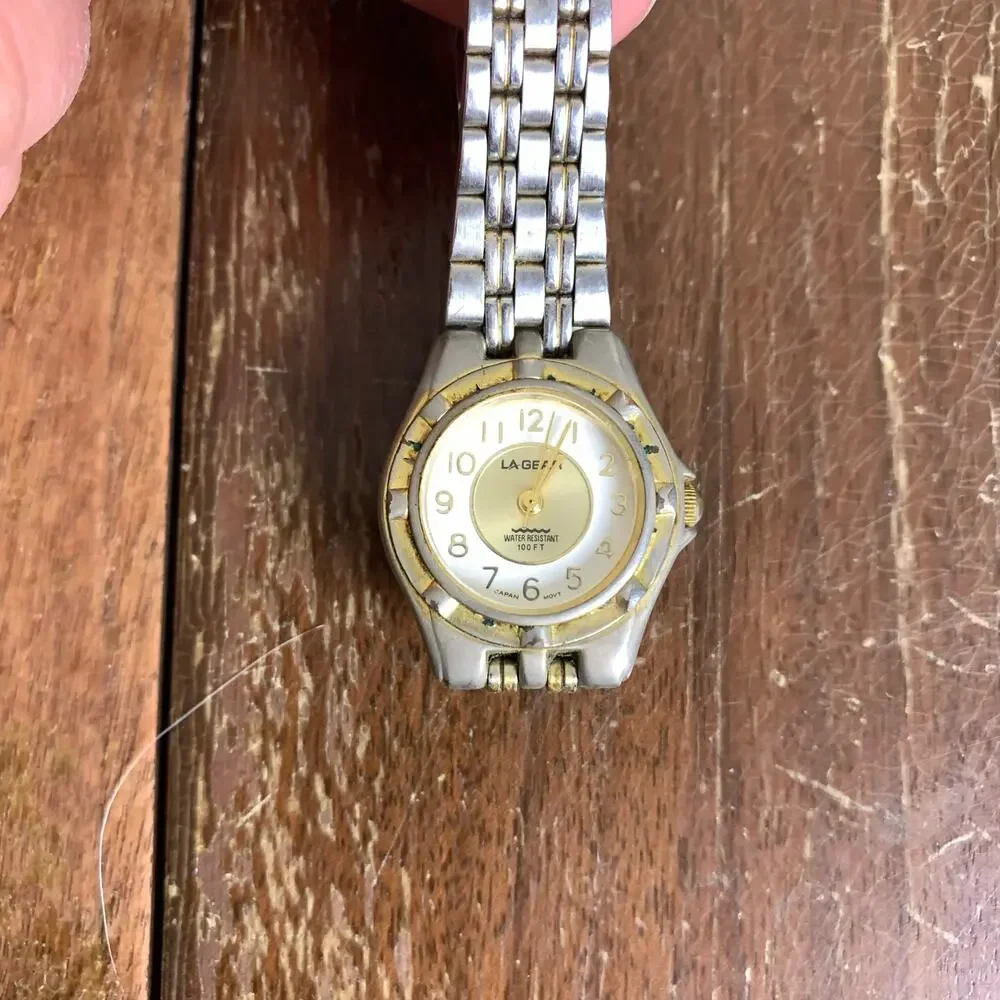 LA Gear VINTAGE 90s gold silver tone analog unisex wrist‎ watch